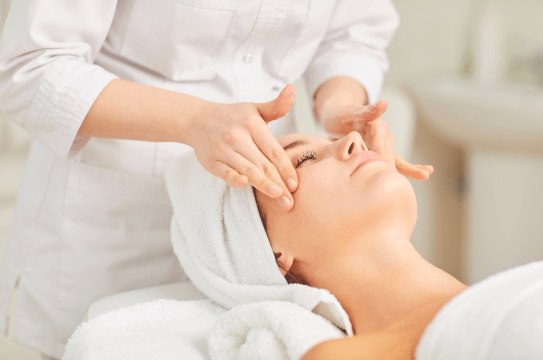 Vita+ Nourishment with Wellbeing Facial<br />
